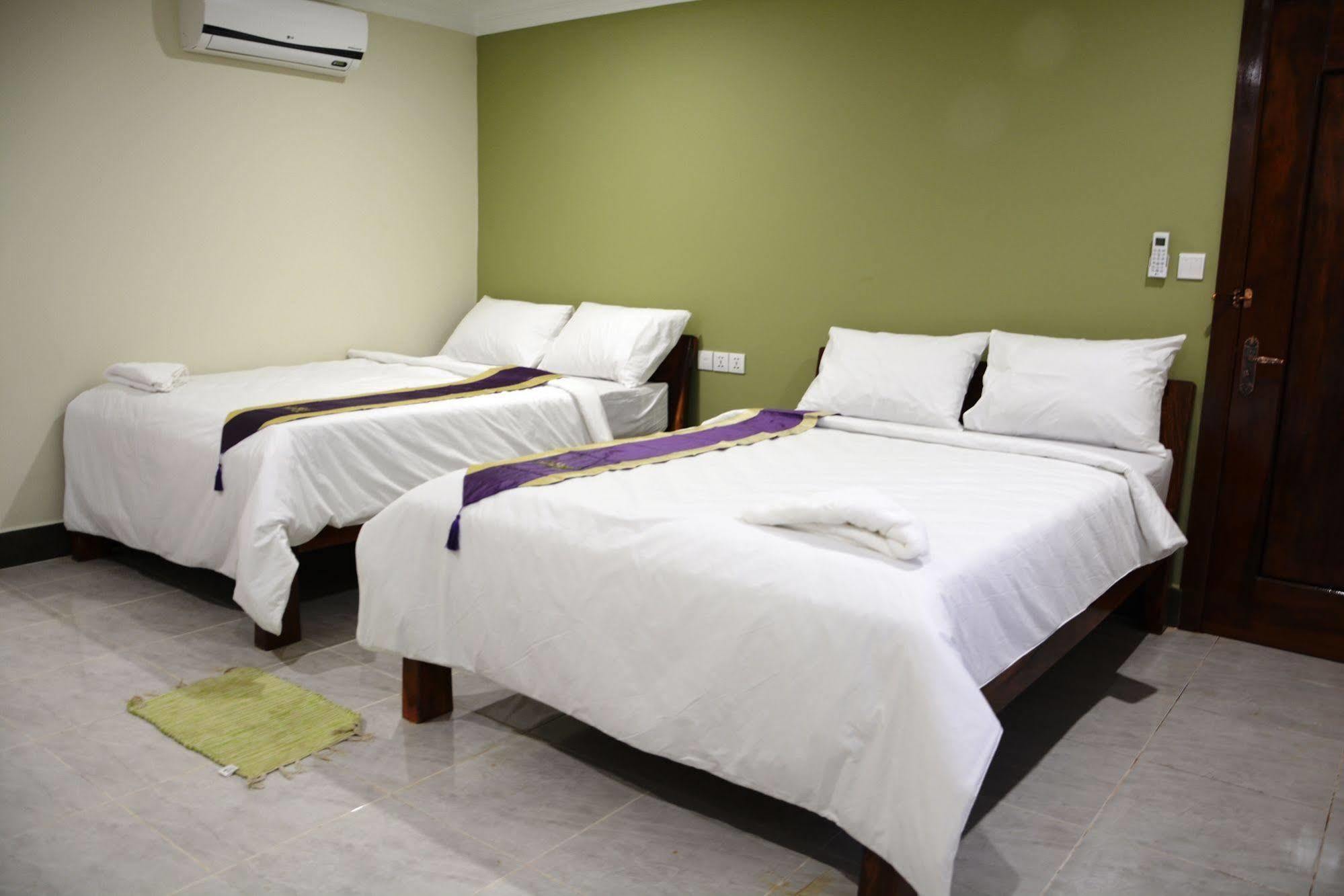 Neakru Guesthouse And Restaurant Kampot Buitenkant foto