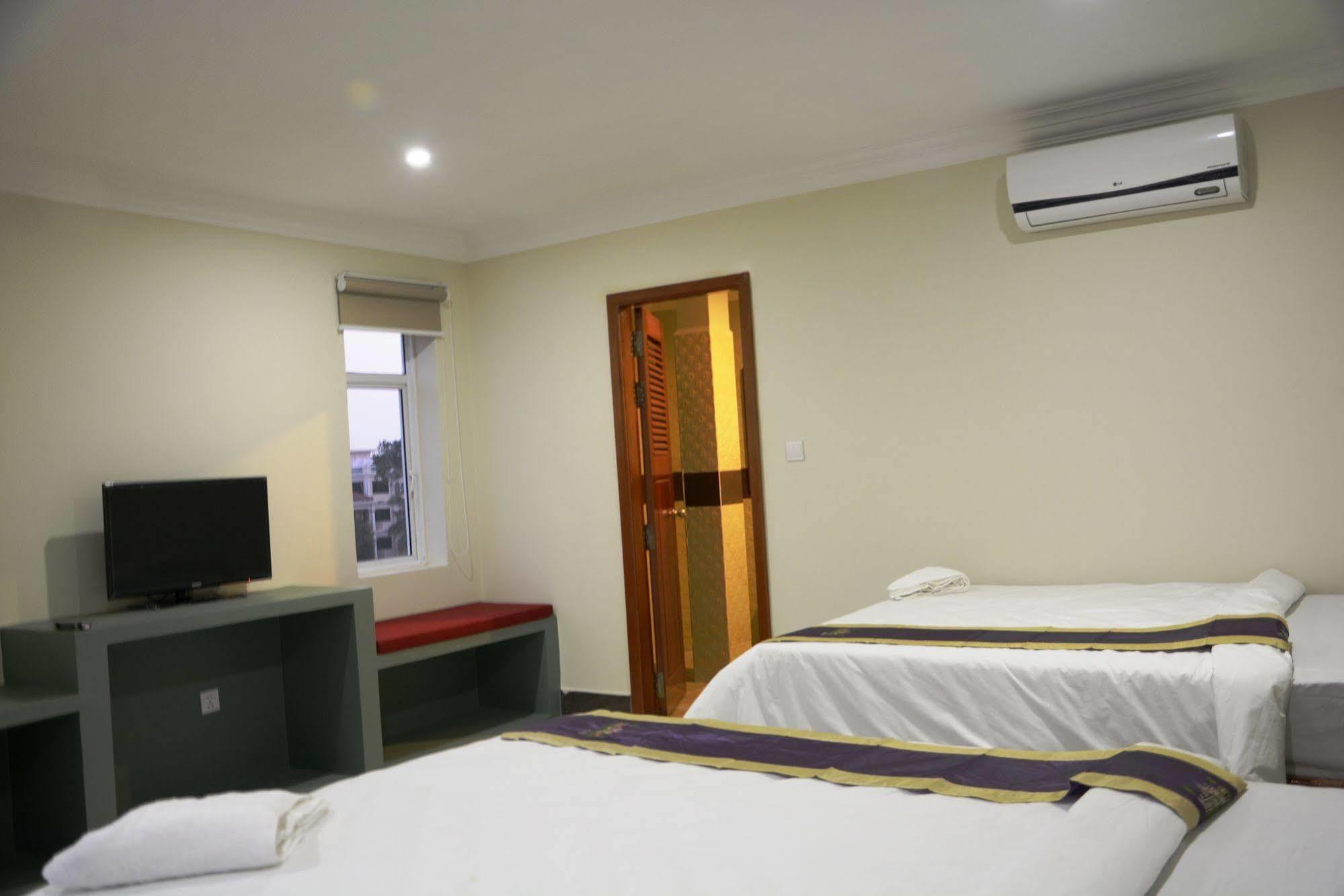 Neakru Guesthouse And Restaurant Kampot Buitenkant foto