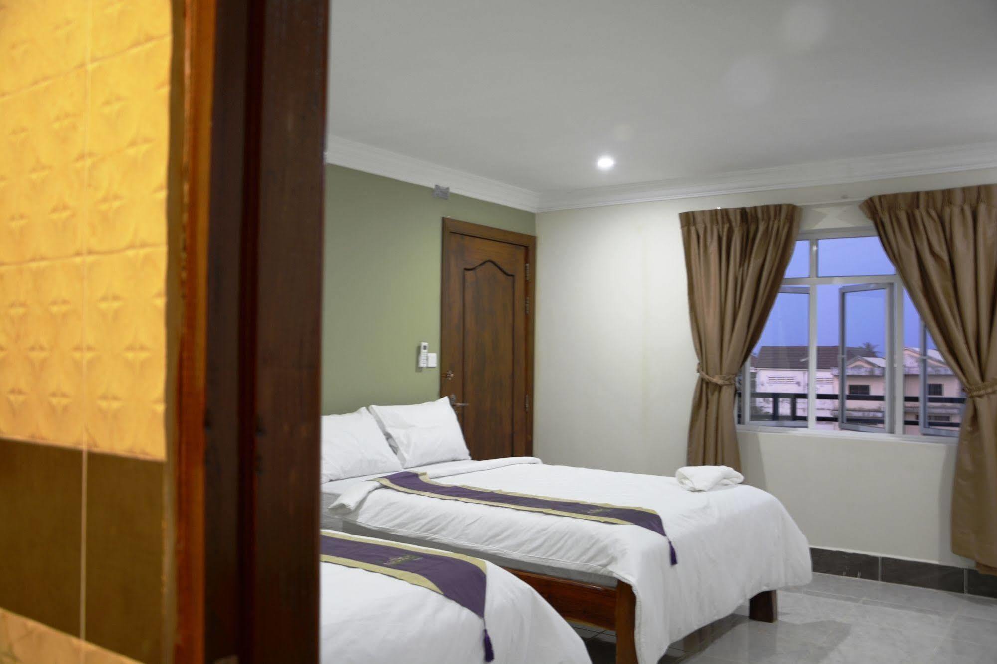 Neakru Guesthouse And Restaurant Kampot Buitenkant foto
